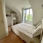 En Cévennes Du Sud, Bergerie Restaurée Au Rez De Jardin D'une Bastide Avec Piscine à Débordement, Vue Exceptionnelle, Authenticité, Confort, Repos Assuré Au Cœur De La Nature