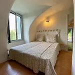En Cévennes Du Sud, Bergerie Restaurée Au Rez De Jardin D'une Bastide Avec Piscine à Débordement, Vue Exceptionnelle, Authenticité, Confort, Repos Assuré Au Cœur De La Nature Saint-Laurent-le-Minier