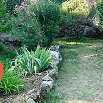 En Cévennes Du Sud, Bergerie Restaurée Au Rez De Jardin D'une Bastide Avec Piscine à Débordement, Vue Exceptionnelle, Authenticité, Confort, Repos Assuré Au Cœur De La Nature *