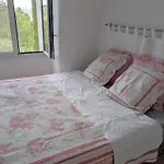 En Cevennes Du Sud, Bergerie Restauree Au Rez De Jardin D'une Bastide Avec Piscine A Debordement, Vue Exceptionnelle, Authenticite, Confort, Repos Assure Au Coeur De La Nature Vakantiehuis *