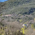 Hébergement de vacances En Cévennes Du Sud, Bergerie Restaurée Au Rez De Jardin D'une Bastide Avec Piscine à Débordement, Vue Exceptionnelle, Authenticité, Confort, Repos Assuré Au Cœur De La Nature