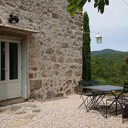 別荘 En Cevennes Du Sud, Bergerie Restauree Au Rez De Jardin D'une Bastide Avec Piscine, Vue Exceptionnelle, Authenticite Et Confort Saint-Laurent-le-Minier