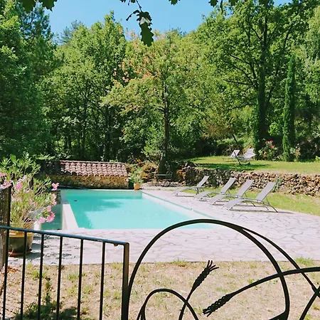 En Cévennes Du Sud, Bergerie Restaurée Au Rez De Jardin D'une Bastide Avec Piscine à Débordement, Vue Exceptionnelle, Authenticité, Confort, Repos Assuré Au Cœur De La Nature * Saint-Laurent-le-Minier