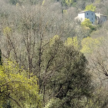 En Cévennes Du Sud, Bergerie Restaurée Au Rez De Jardin D'une Bastide Avec Piscine à Débordement, Vue Exceptionnelle, Authenticité, Confort, Repos Assuré Au Cœur De La Nature Hébergement de vacances