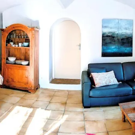 En Cévennes Du Sud, Bergerie Restaurée Au Rez De Jardin D'une Bastide Avec Piscine à Débordement, Vue Exceptionnelle, Authenticité, Confort, Repos Assuré Au Cœur De La Nature