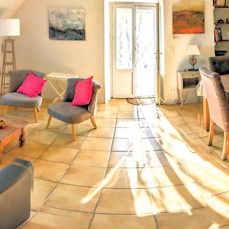 En Cévennes Du Sud, Bergerie Restaurée Au Rez De Jardin D'une Bastide Avec Piscine à Débordement, Vue Exceptionnelle, Authenticité, Confort, Repos Assuré Au Cœur De La Nature Casa vacanze Saint-Laurent-le-Minier