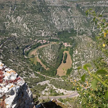 Сasa de vacaciones En Cévennes Du Sud, Bergerie Restaurée Au Rez De Jardin D'une Bastide Avec Piscine à Débordement, Vue Exceptionnelle, Authenticité, Confort, Repos Assuré Au Cœur De La Nature
